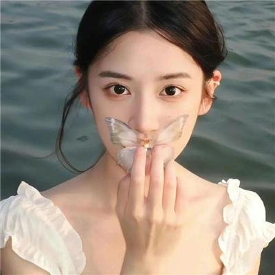 阿吉小姐